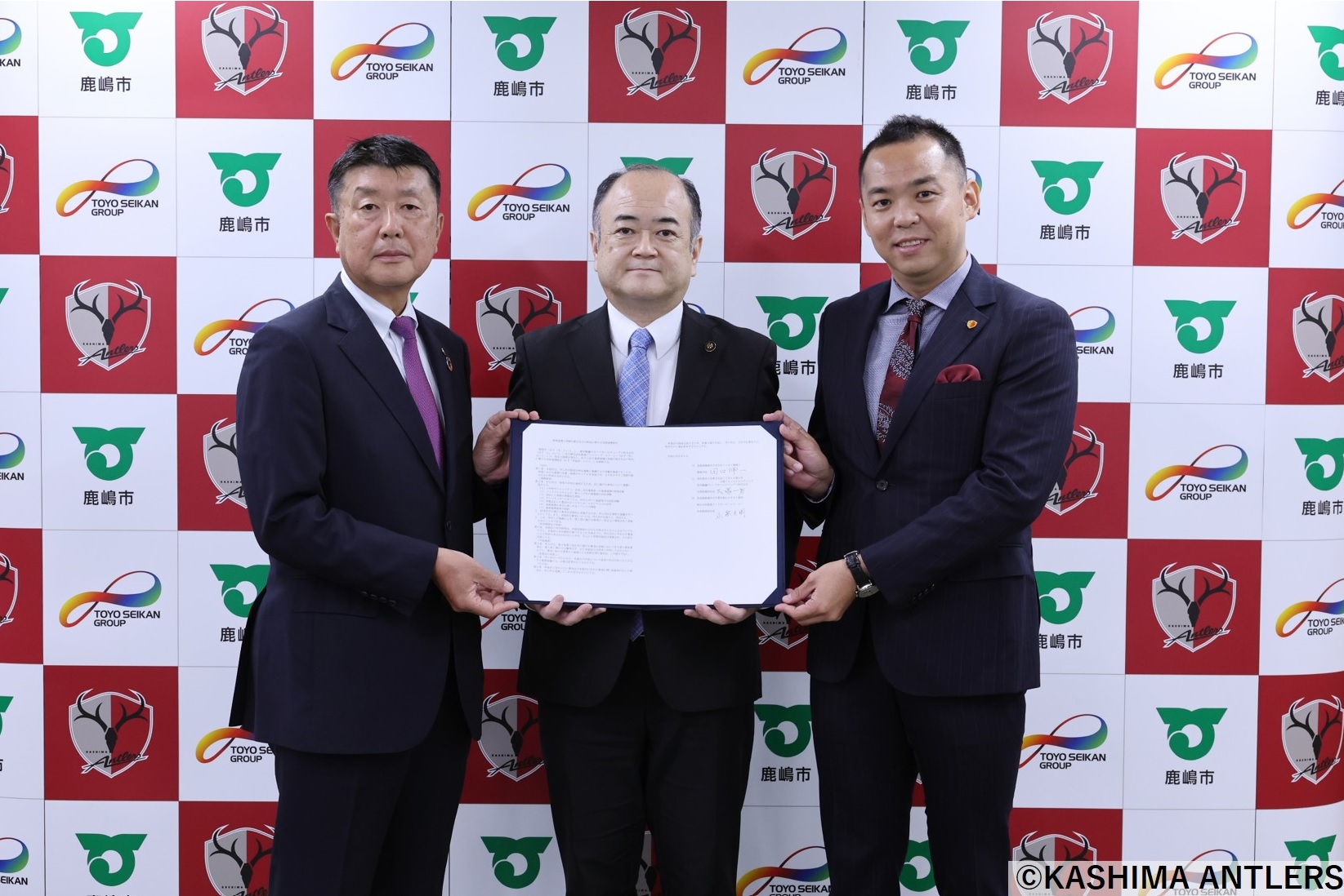 a7f8b39dfe84138a1d5ab71ee096016d